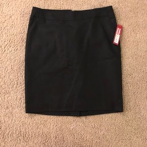 Merona Black Pencil Skirt - Sz 10
